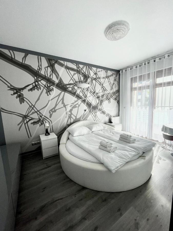 Pina Colada - Neptun Park By Oneapartments Gdansk Exterior photo